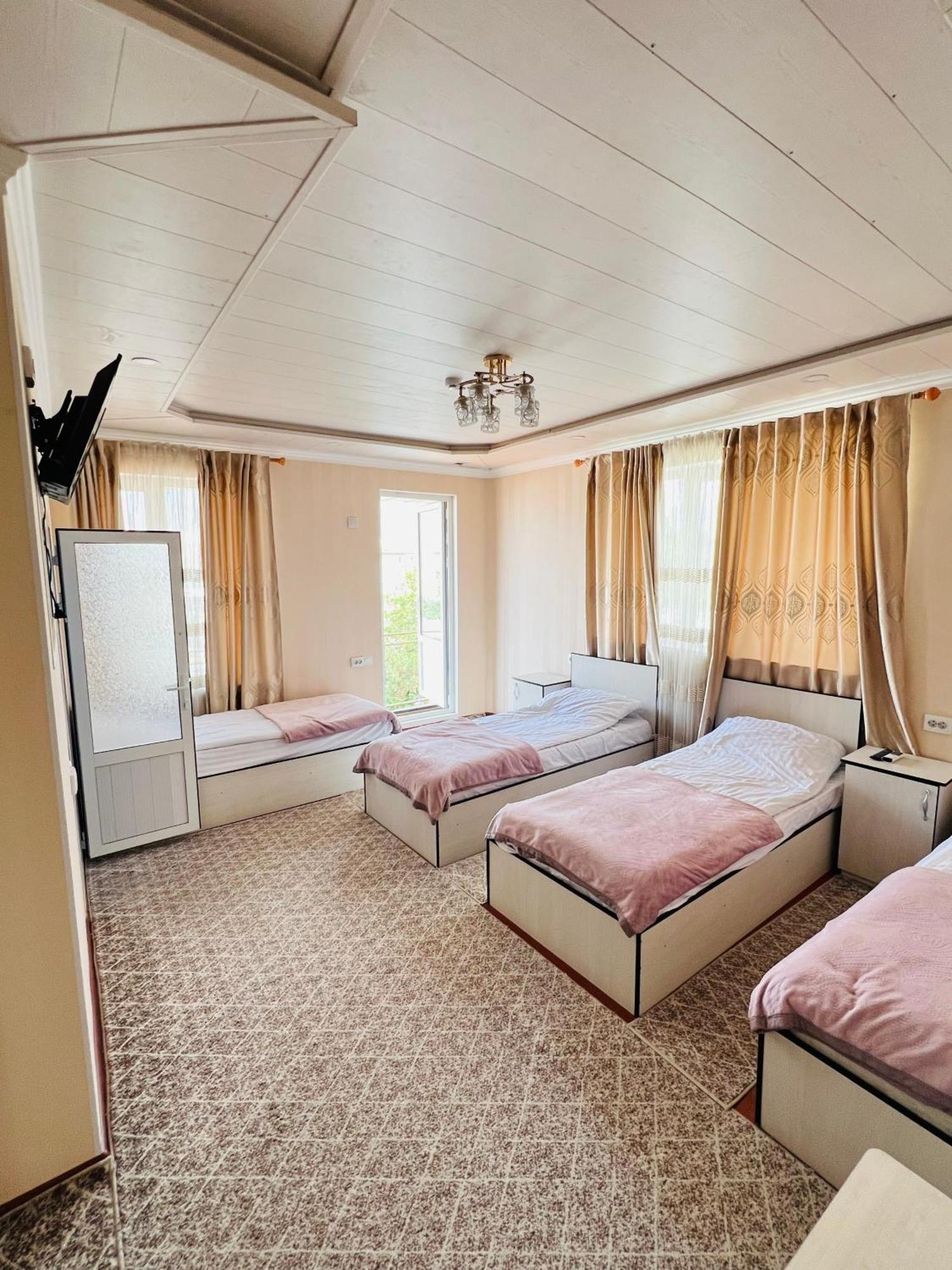 Hotel Zarafshon Panjakent Εξωτερικό φωτογραφία